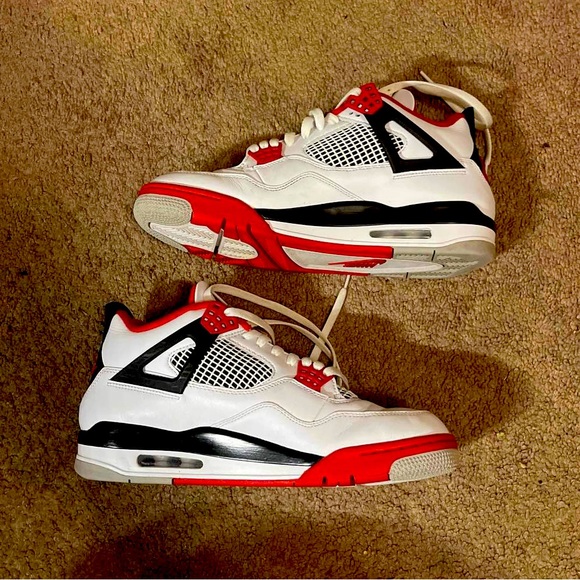 Air Jordan 4 Retro OG 'Fire Red' 2020 size 10